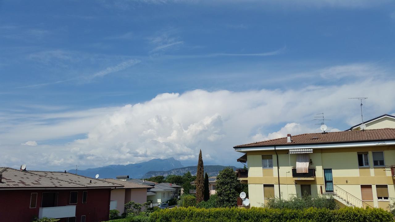 Caba Holiday Bardolino Gritti Bagian luar foto